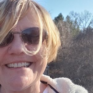 Meet your Posher, Dianne